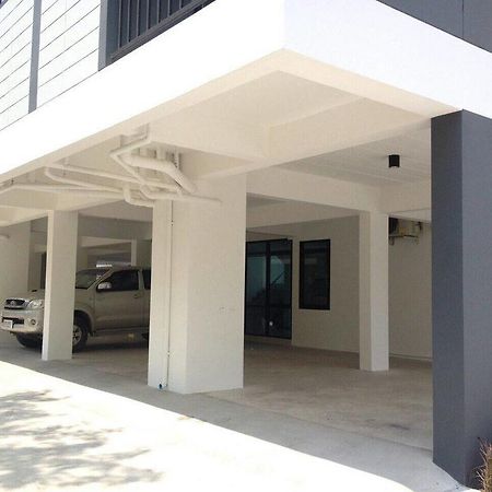 Promsook Apartment Chonburi Exterior photo