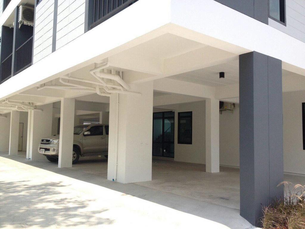 Promsook Apartment Chonburi Exterior photo